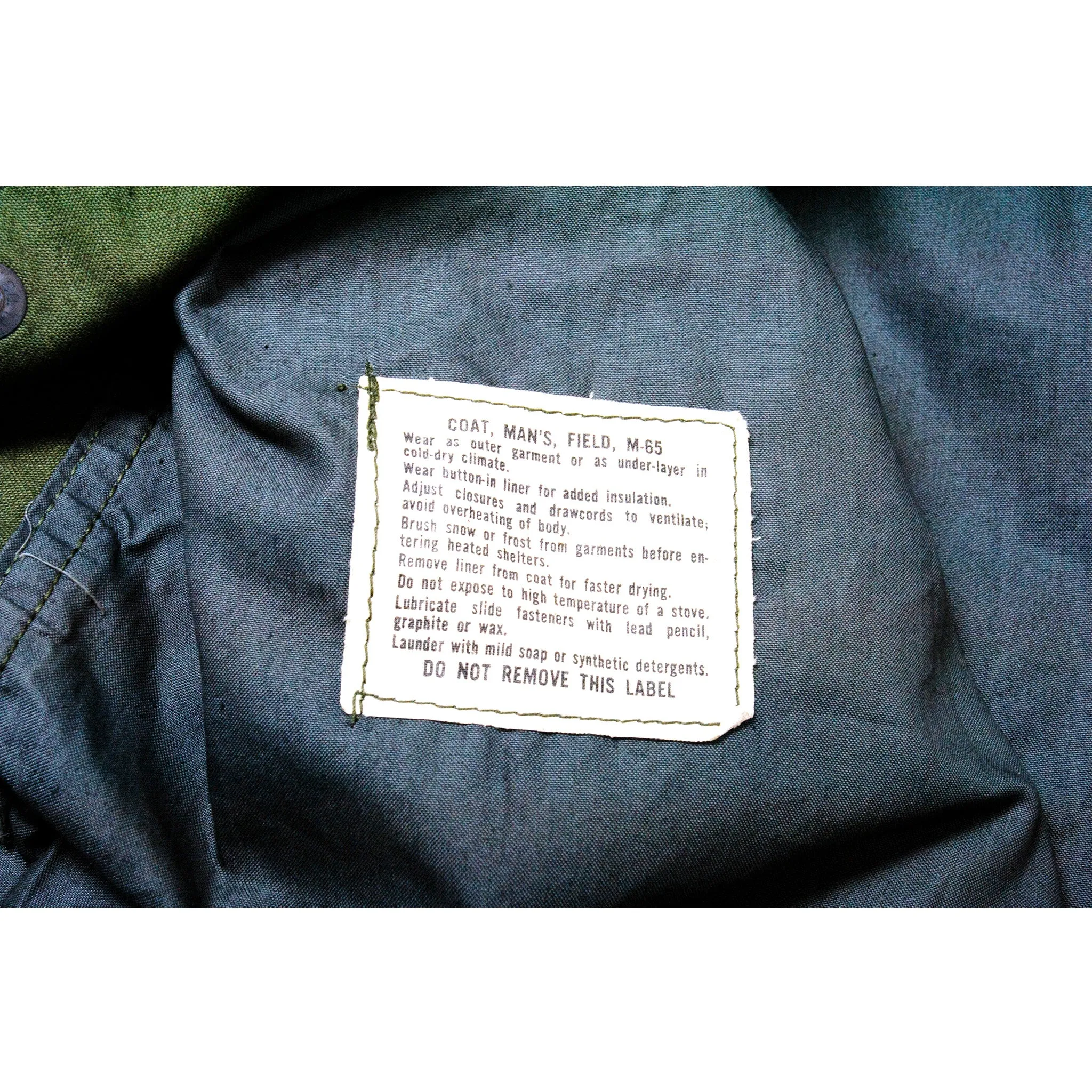 US ARMY M-1965 M65 FIELD JACKET 1968 VIETNAM WAR SIZE SMALL SHORT DEADSTOCK