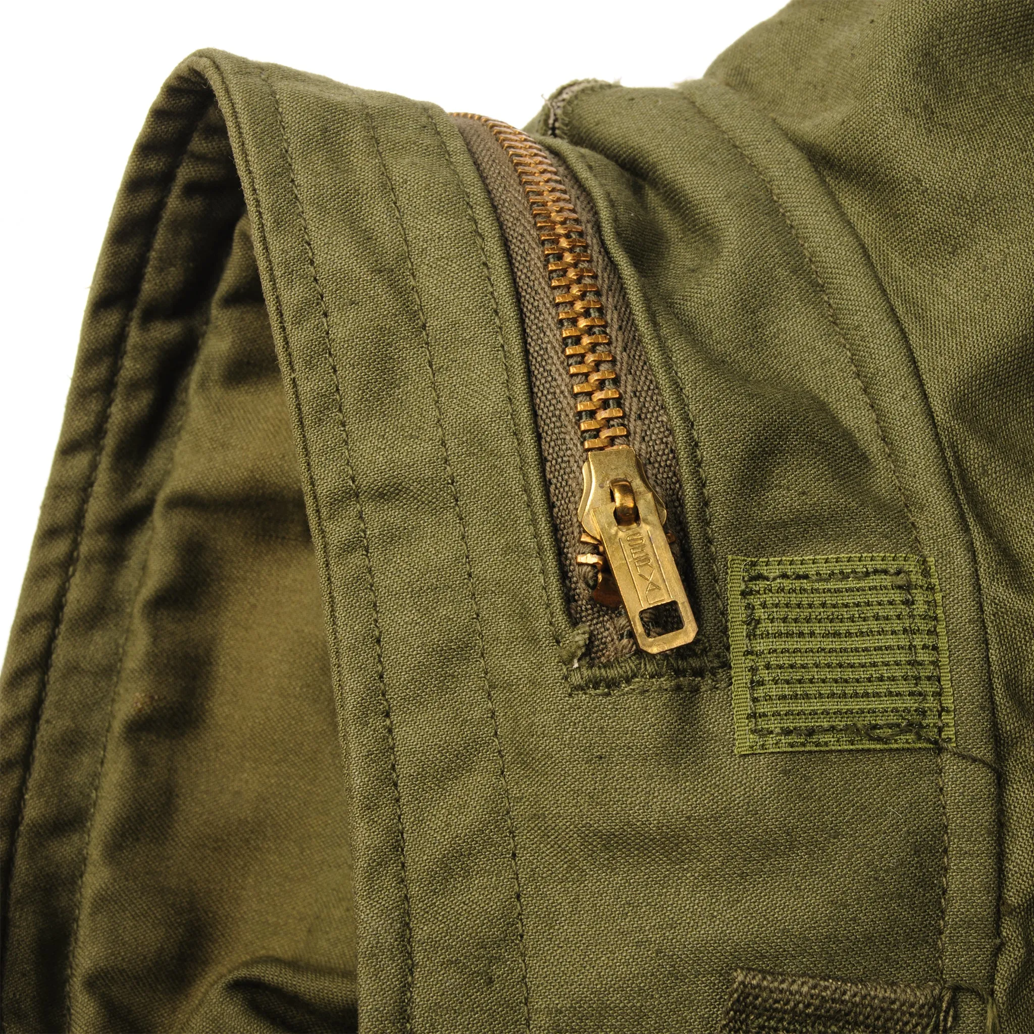 VINTAGE US ARMY M-1965 M65 FIELD JACKET 1975 VIETNAM WAR SIZE MEDIUM REGULAR